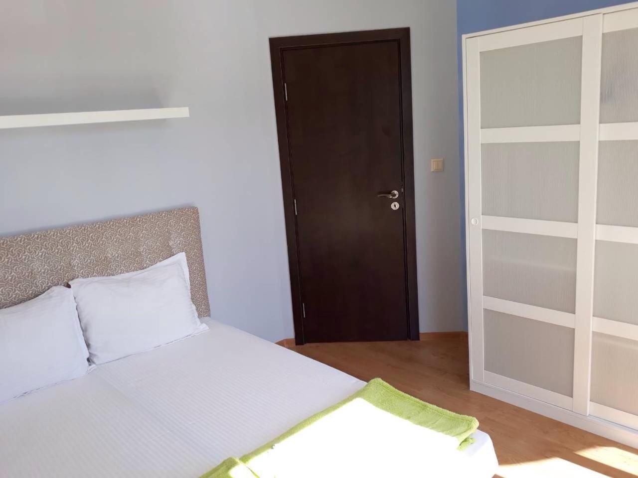 South Beach Apartments Obzor Exterior foto