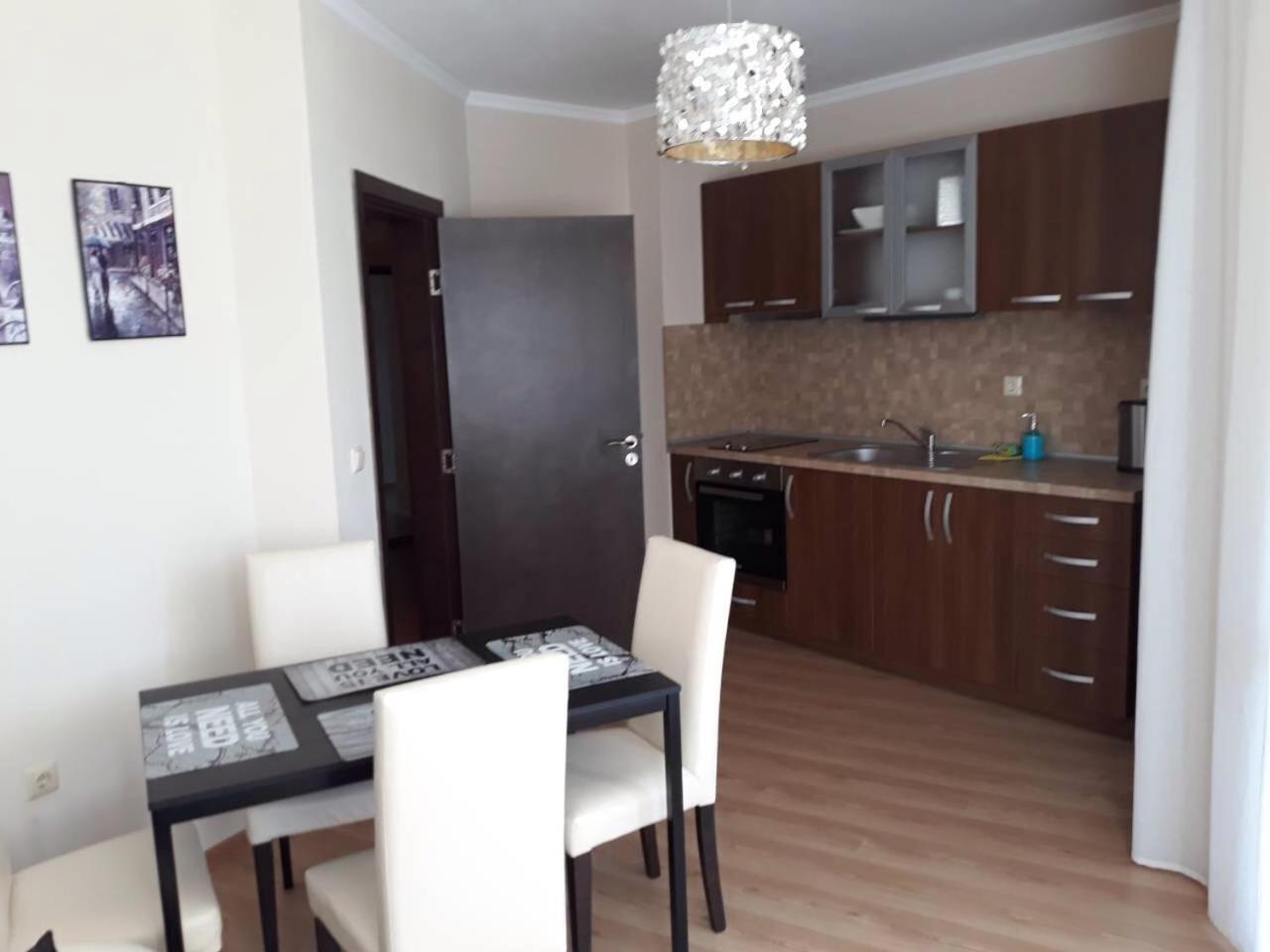 South Beach Apartments Obzor Exterior foto
